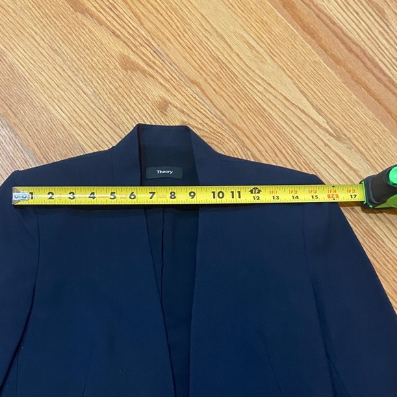 Theory Lanai Blazer - Picture 7 of 13